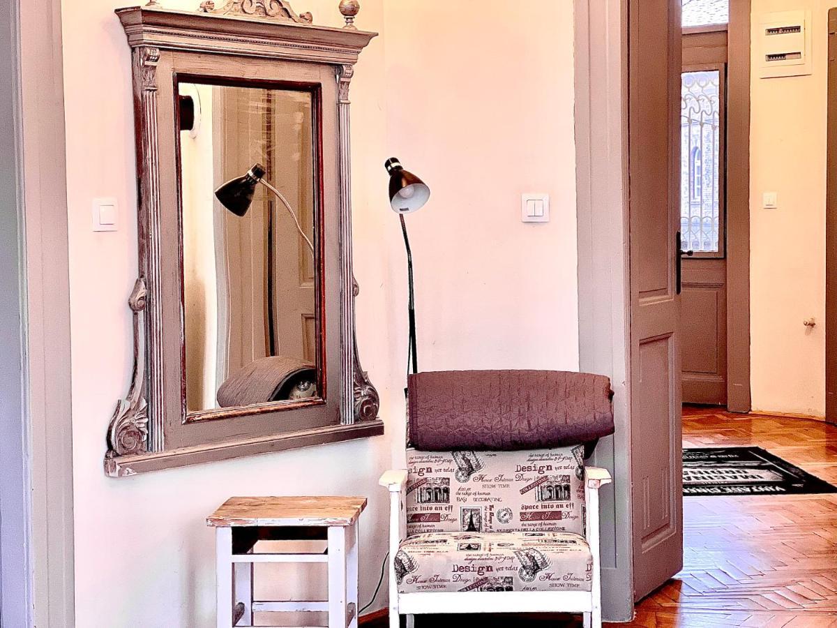 F14 Guest House By Small Home Budapest Exterior photo