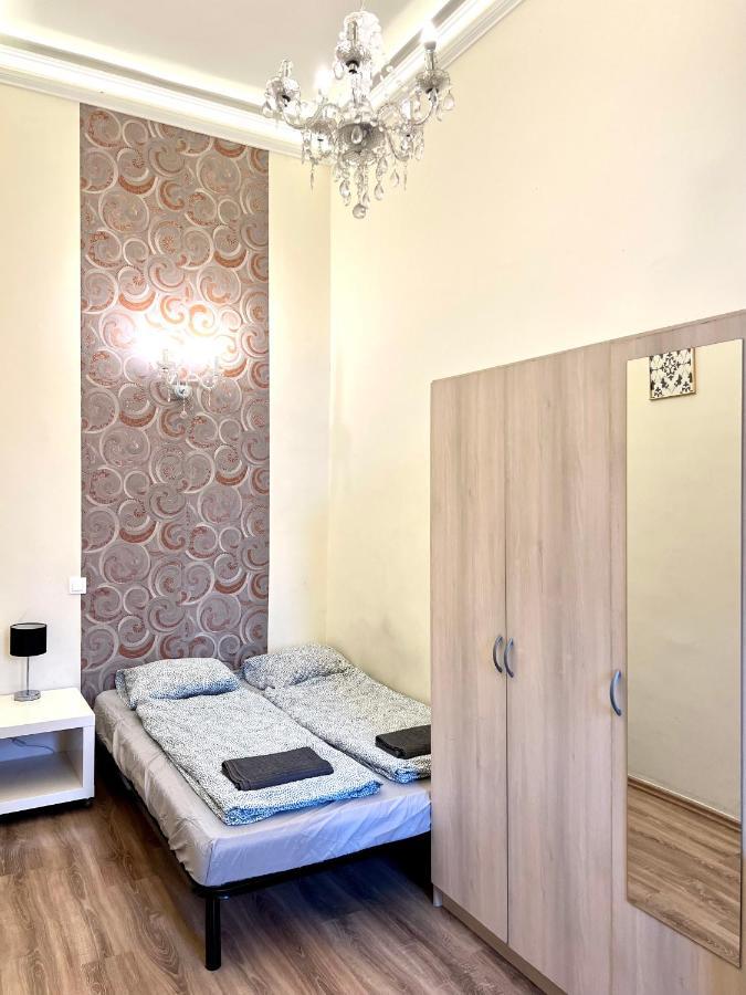 F14 Guest House By Small Home Budapest Exterior photo